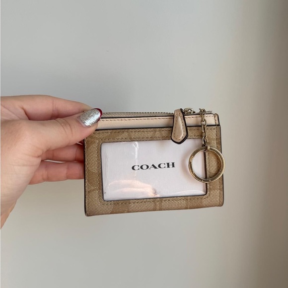 Coach Tan and Cream Canvas small wallet and card holder - Picture 2 of 8